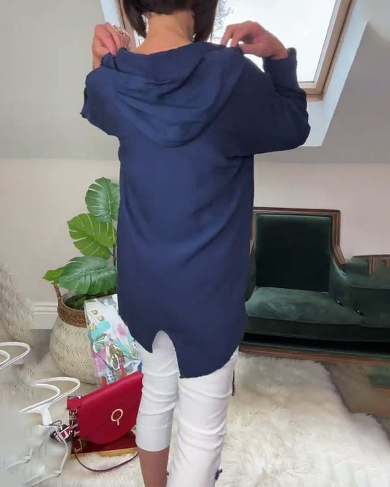 Casual top met capuchon en lange mouwen, geborduurd met bloemenletters