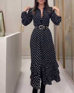 Modieuze polkadot jurk met knoop split en ruche
