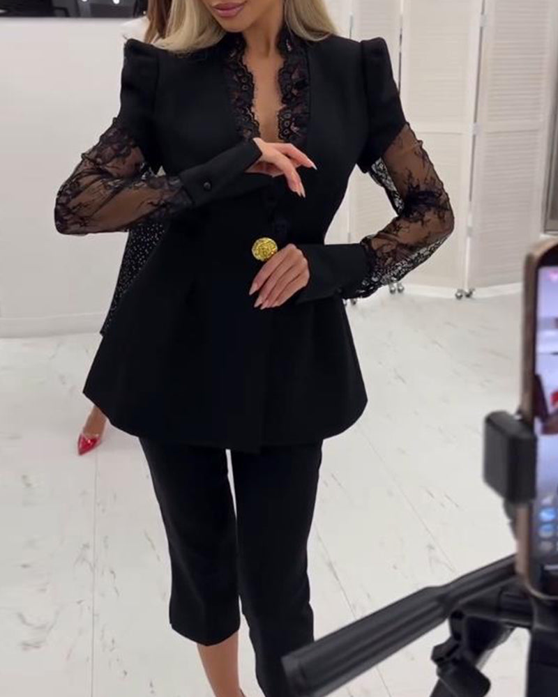 Blazer Met Kant Panel Detail, Gestructureerde Passform En Elegante Sfeer