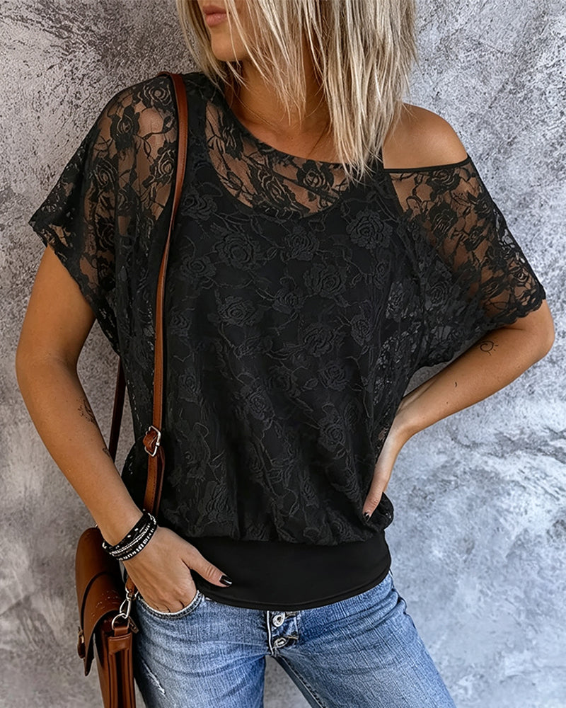 T-Shirt Off-Shoulder Kant Patchwork Bretels