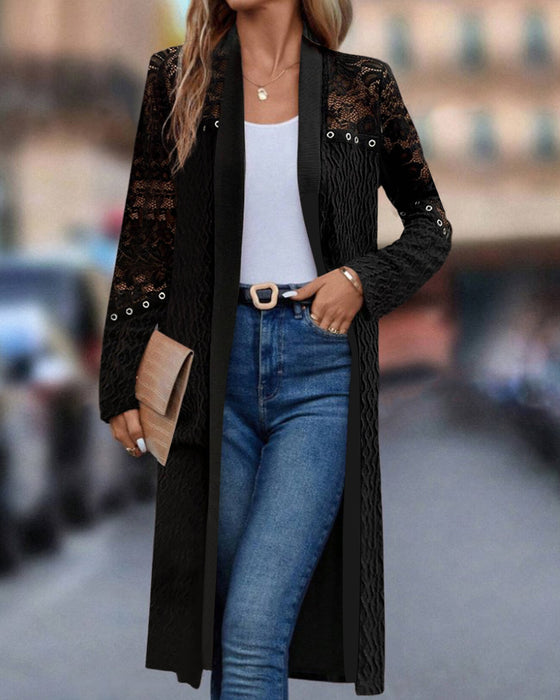 Elegante, holle, effenkleurige jas met kant