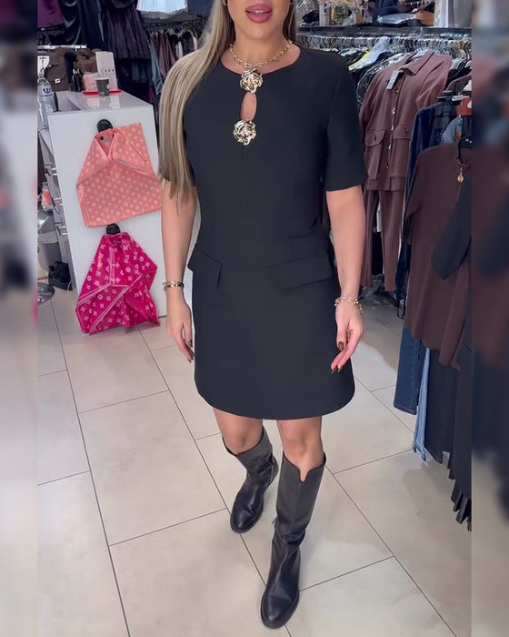 Jurk Metalen Gesp Getailleerd Kortmouwen