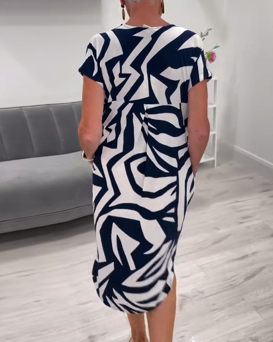 Jurk met korte mouwen en V-hals met print