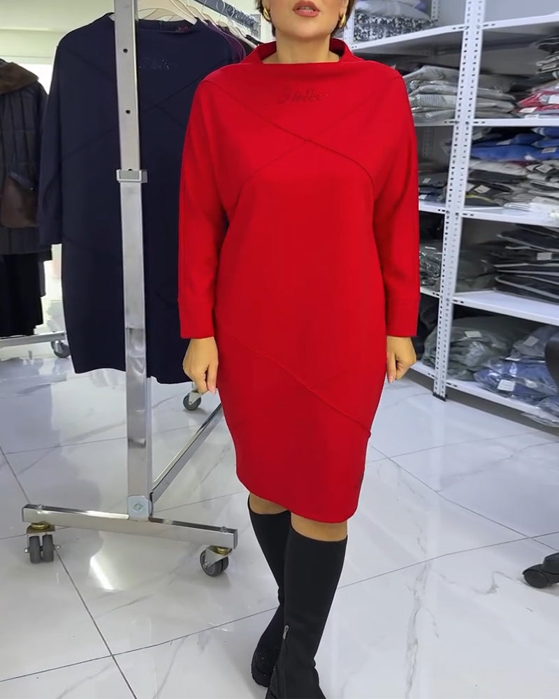 Modieuze Jurk Met Halfhoge Kraag