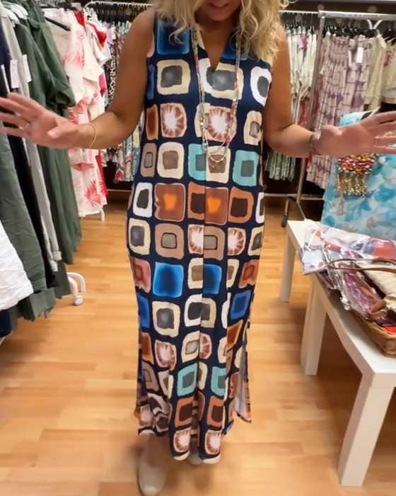 Mouwloze losse jurk met V-hals en print