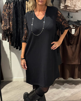 Jurk Stijlvolle V-hals Jurk Met Kantmouwen