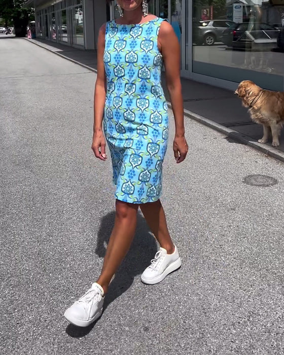 Mouwloze slim-fit jurk met print