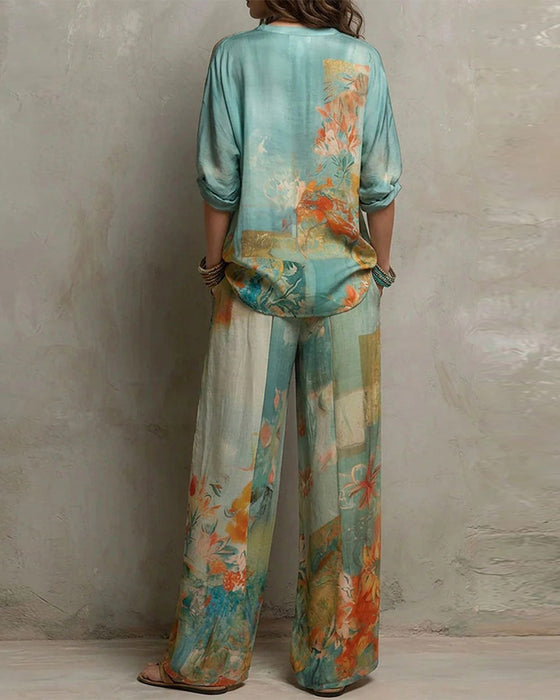 Set V-Hals Bloemige Blouse + Rechte Pijp Broek
