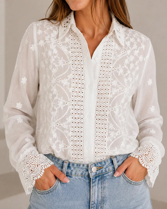 Blouse Knoopsgat Uitsnijding Detail