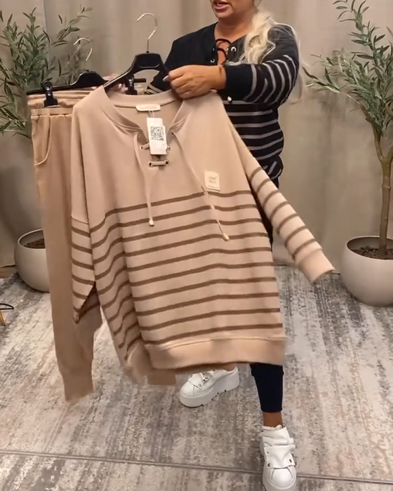 Tweedelig Set Met Casual Gestreepte Sportbroek Tot De Enkel