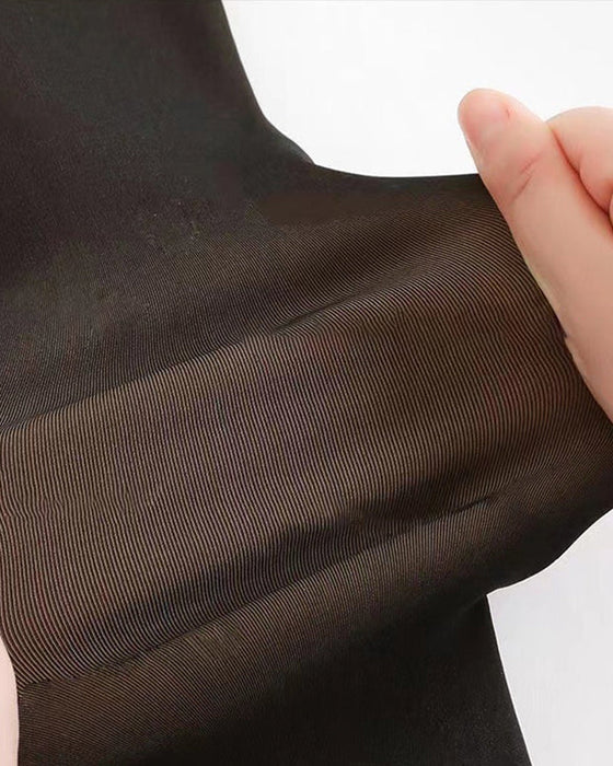 Onberispelijke benen, doorschijnende, warme, met pluche gevoerde elastische panty