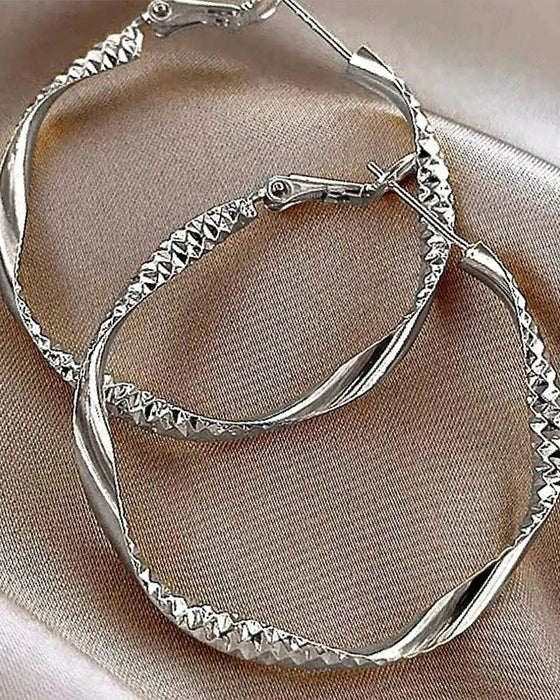 Minimalistisch Onregelmatig Gedraaide Ring Oorbellen Elegant Getextureerd Ontwerp