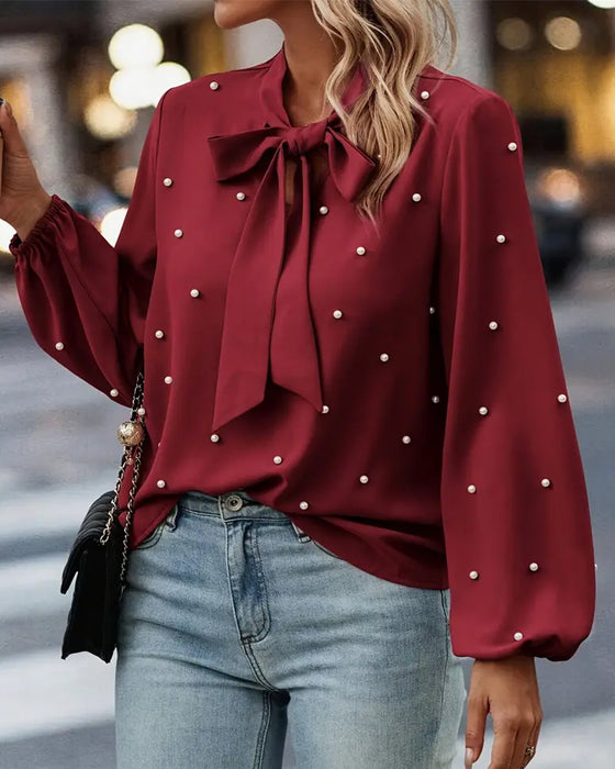Blouse Met Linten, Parels En Temperamentele Stijl