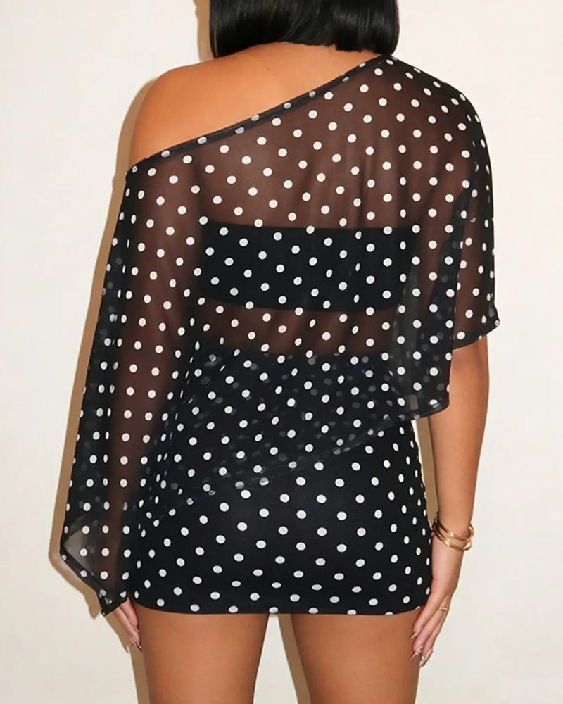 Set Met Sjaal-Stijl Top En Strakke Rok