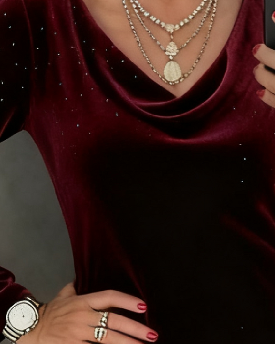 Jurk Met Fijne Glans En Rechte Lijn