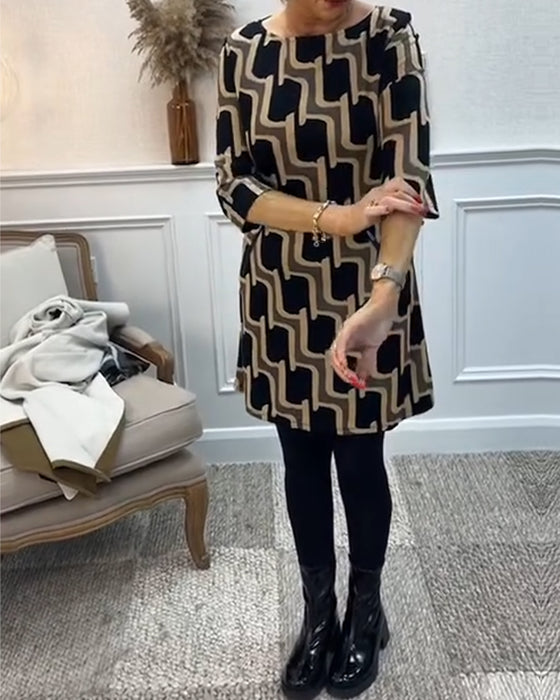 Slim-fit jurk met ronde hals en print