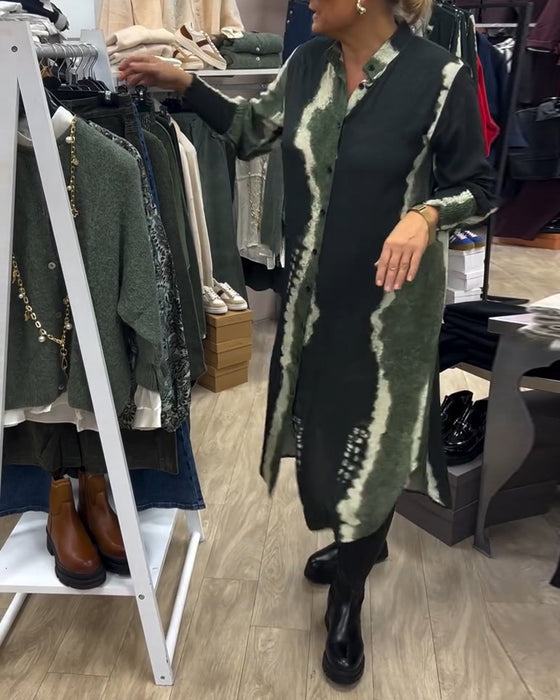 Overhemdjurk met opstaande kraag en knoopjes en print