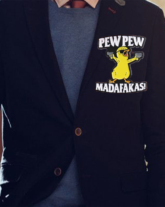 Broche Met Letter & Cartoon Eend Ontwerp