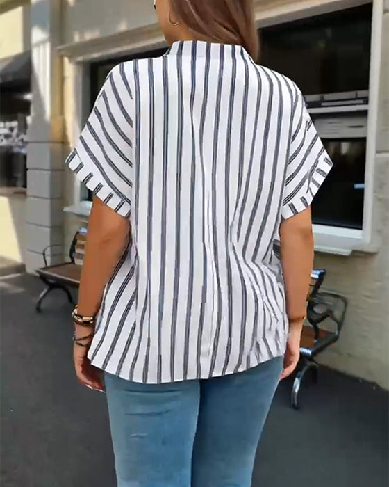 Blouse Met Knopen V-hals Gestreept