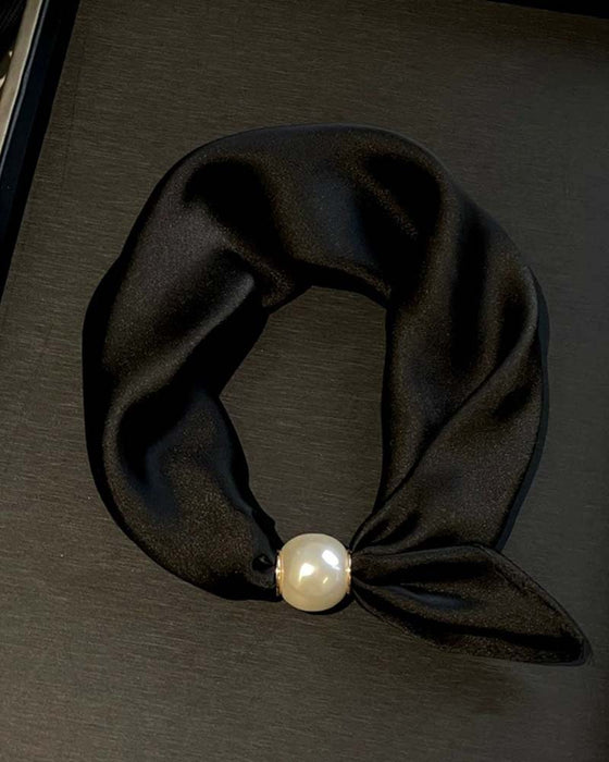 Moeiteloze glamour: Parelsjaal met kliksluiting 🧣