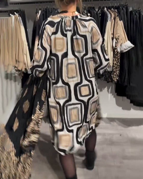 Losse Jurk Met V-Hals En Geometrische Print