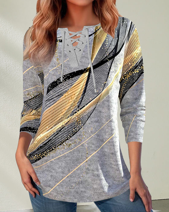 Creatieve gestreepte top met print