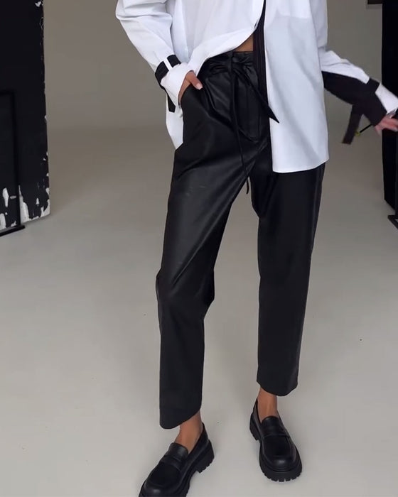 Slanke slim-fit leren broek