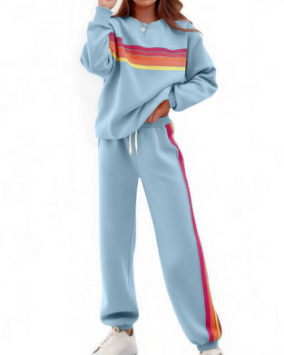Set Kleurrijke Gestreepte Sweatshirt En Joggingbroek