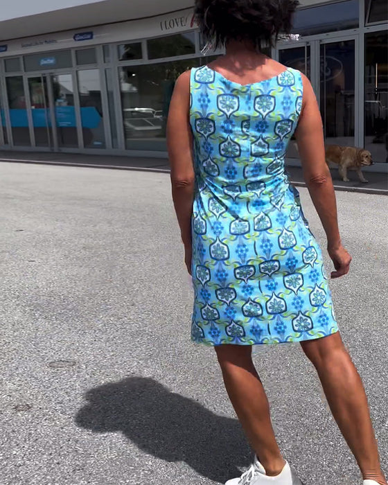 Mouwloze slim-fit jurk met print