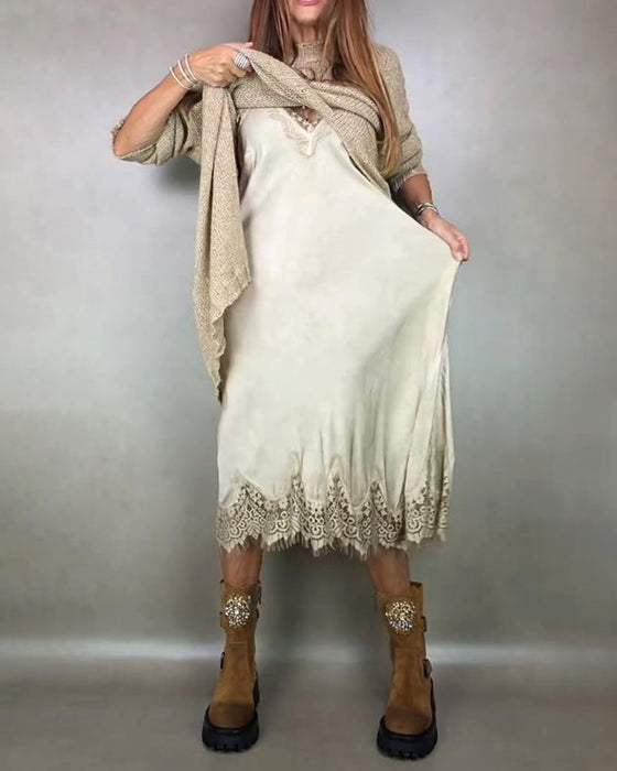 Tweedelige Set Met Gebreide Jurk En Kant Cami - Jurk