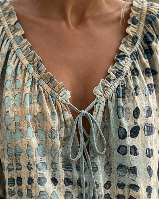 Blouse Stippenpatroon Met Vetersluiting
