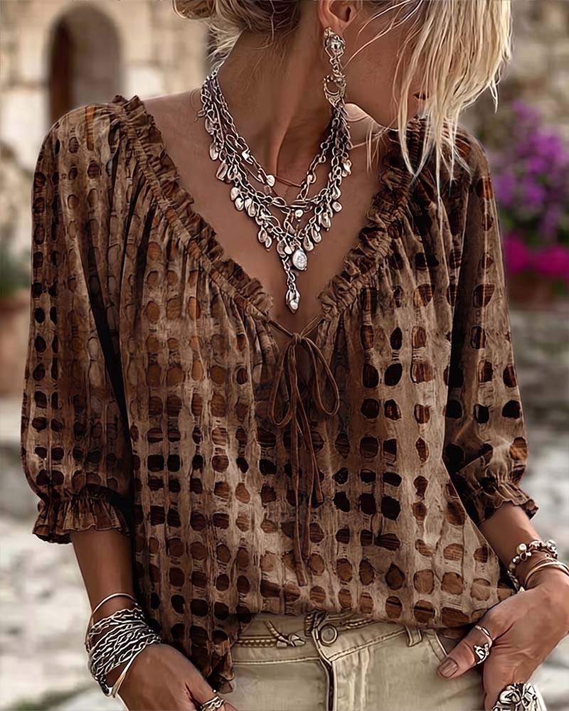 Blouse Stippenpatroon Met Vetersluiting