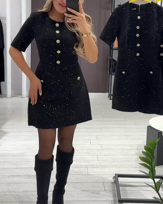 Jurk Korte Mouw Fijn Glanzende Knopen