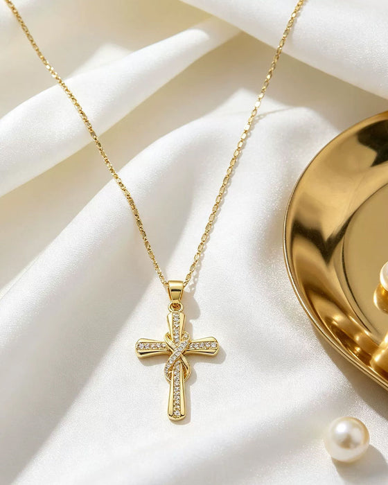 ✝️ Dames Ketting Met Glinsterend Kruis Hanger – Elegant Gedraaid Ontwerp Voor Dagelijks & Speciale Gelegenheden  Danish