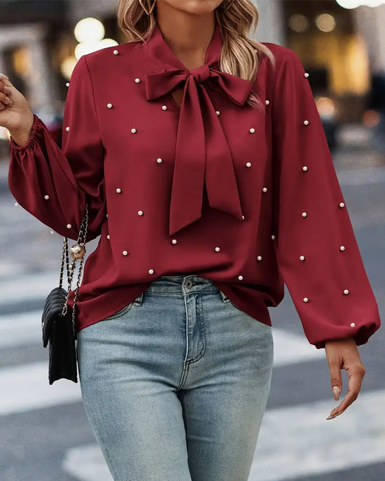 Blouse Met Linten, Parels En Temperamentele Stijl