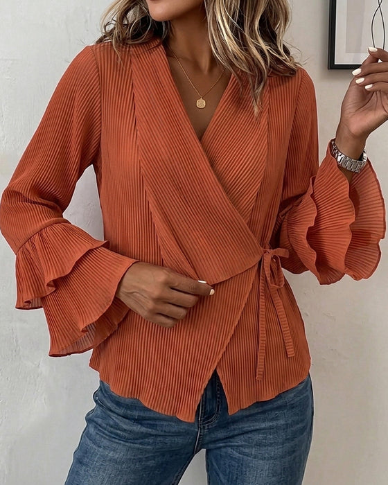 Blouse Wijde Uitlopende Mouwen Vetersluiting