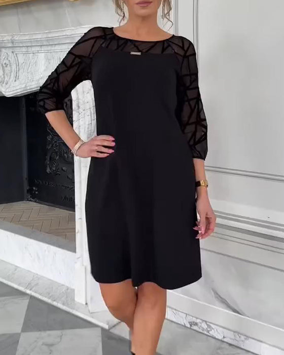 Elegante Jurk Met Ronde Hals En Modieus Design