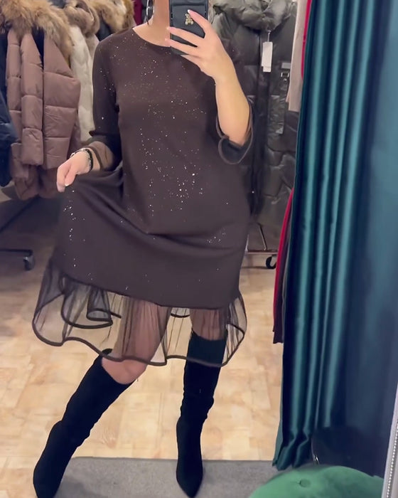 Stijlvolle jurk met ronde hals en glinsterende mesh