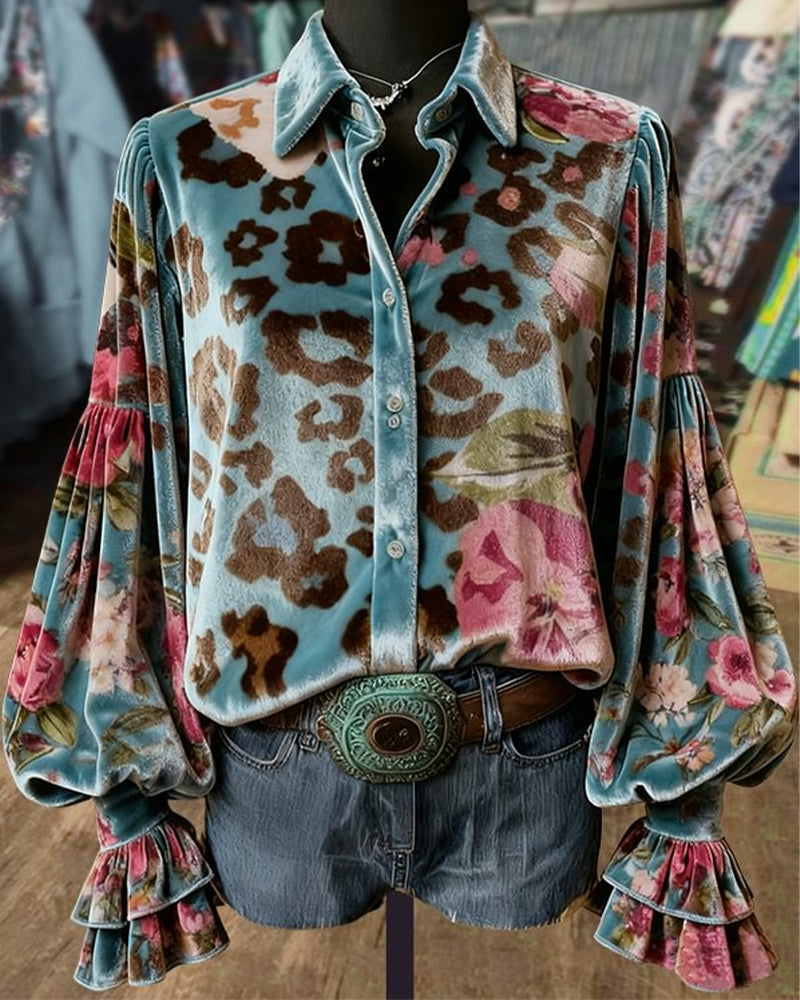 Modieuze Blouse Met Luipaardprint En Trompetmouwen