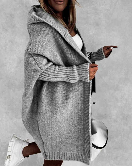 Eenvoudige effenkleurige vleermuiscapuchonvest