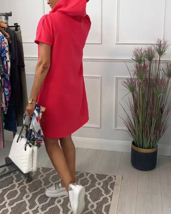 Casual jurk met korte mouwen en capuchon