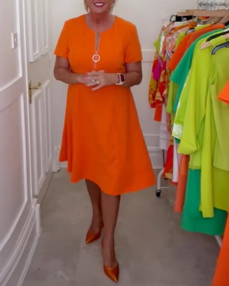 Modieuze effen kleur jurk met ritssluiting en korte mouw