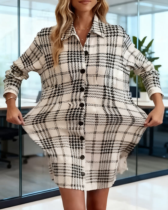 Casual geruite jurk met knoopjes