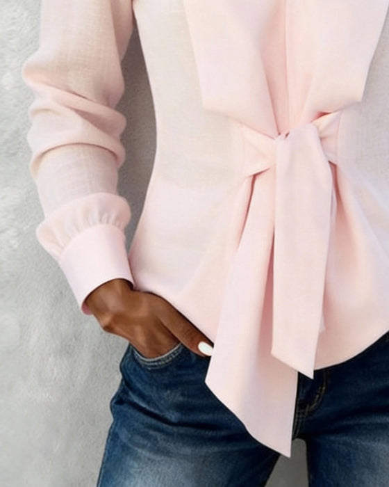 Modieuze Blouse In Katoen Met Een Vloeiende Strik