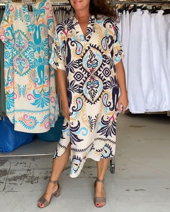 Boheemse losse jurk met V-hals en halve mouwen