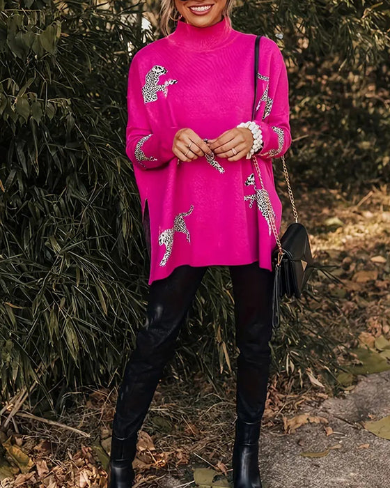 Stijlvolle losse pullover met hoge hals en luipaardprint