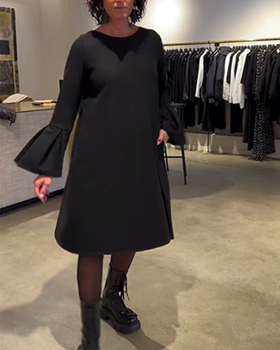 Jurk Effen Wijd Uitlopende Mouw Gerimpeld