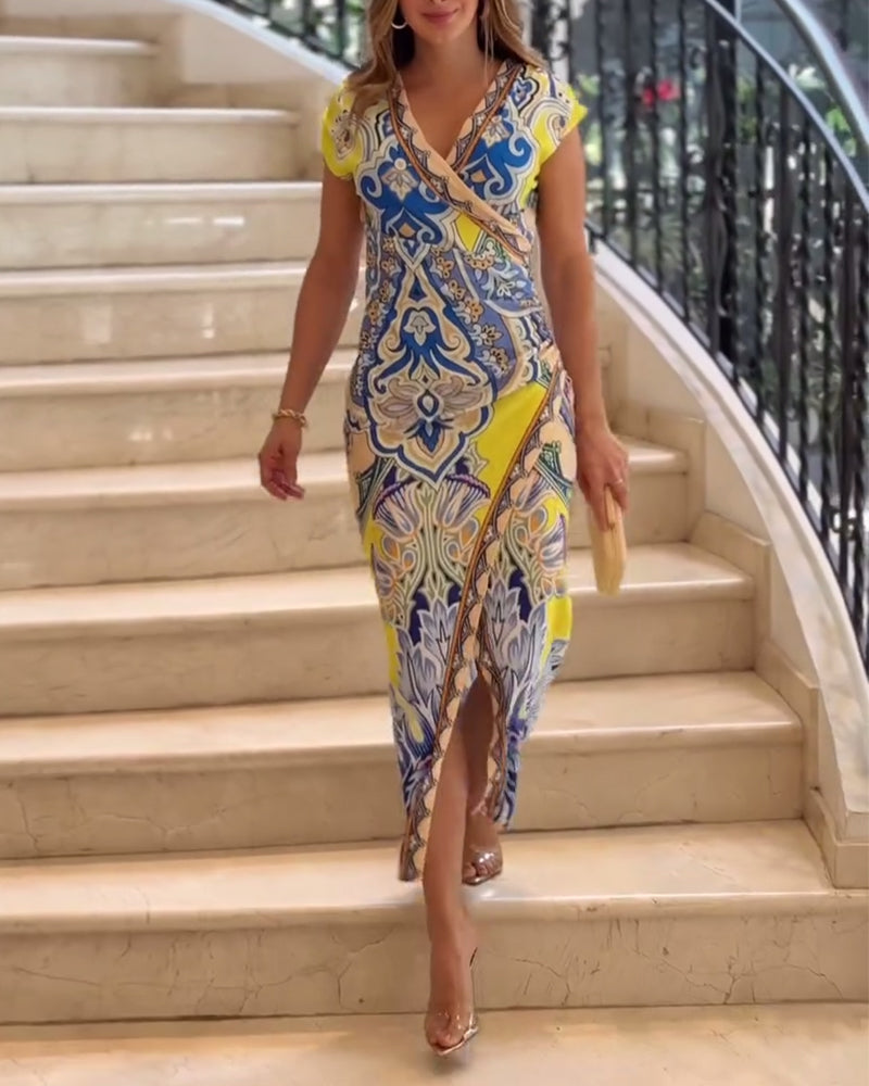 Elegante jurk met vintage print en v-hals