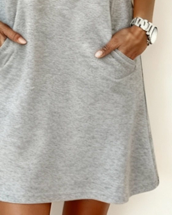 Jurk Met Halve Rits En Regenboog Gestreept