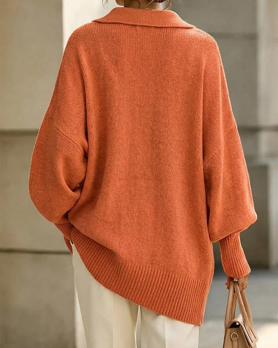 Ruimvallende cardigan met revers, V-hals en knopen